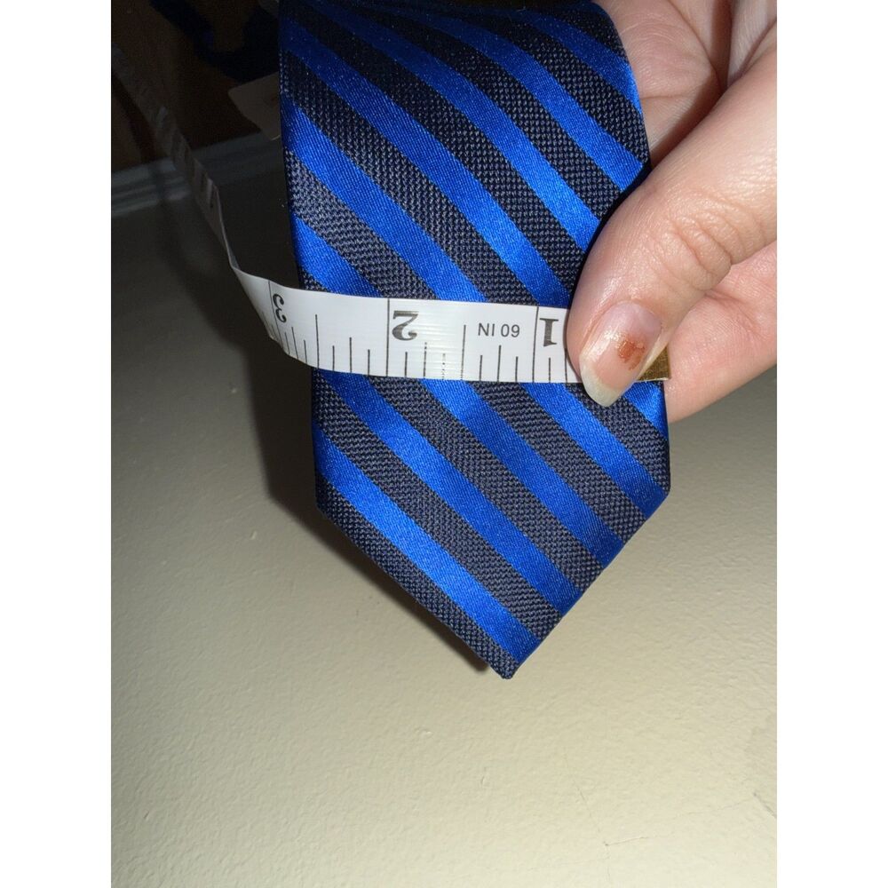 Nautica Boys Blue Navy Striped Necktie NWT Classic Prep Formal Wedding Dress Up - Picture 6 of 6